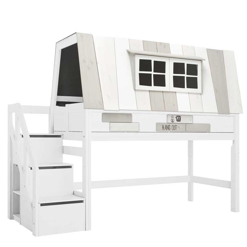 Hangout in white
