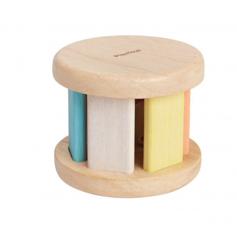 Plantoys Babyspielzeug Rollrassel aus Naturholz in pastell