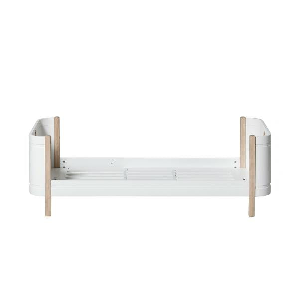 Oliver Furniture Wood Mini+ Babybett inklusive Umbauset Juniorbett 0-9 Jahre weiß/Eiche