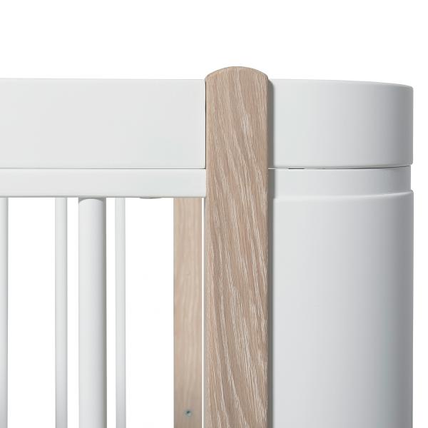 Oliver Furniture Wood Mini+ Babybett inklusive Umbauset Juniorbett 0-9 Jahre weiß/Eiche