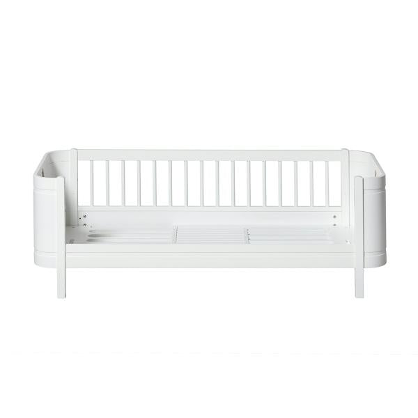 Oliver Furniture Wood Mini+ Babybett inklusive Umbauset Juniorbett 0-9 Jahre weiß