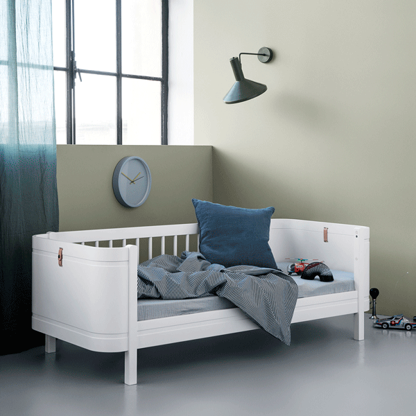 Oliver Furniture Wood Mini+ Babybett inklusive Umbauset Juniorbett 0-9 Jahre weiß