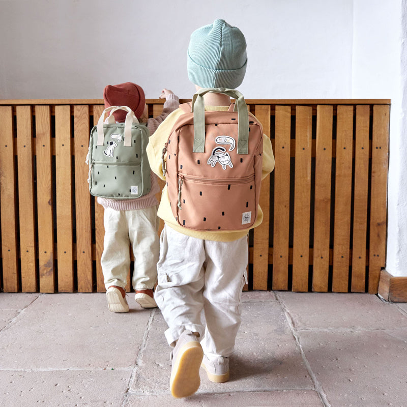 Lässig kleiner Rucksack Square 'Happy Prints' in karamell