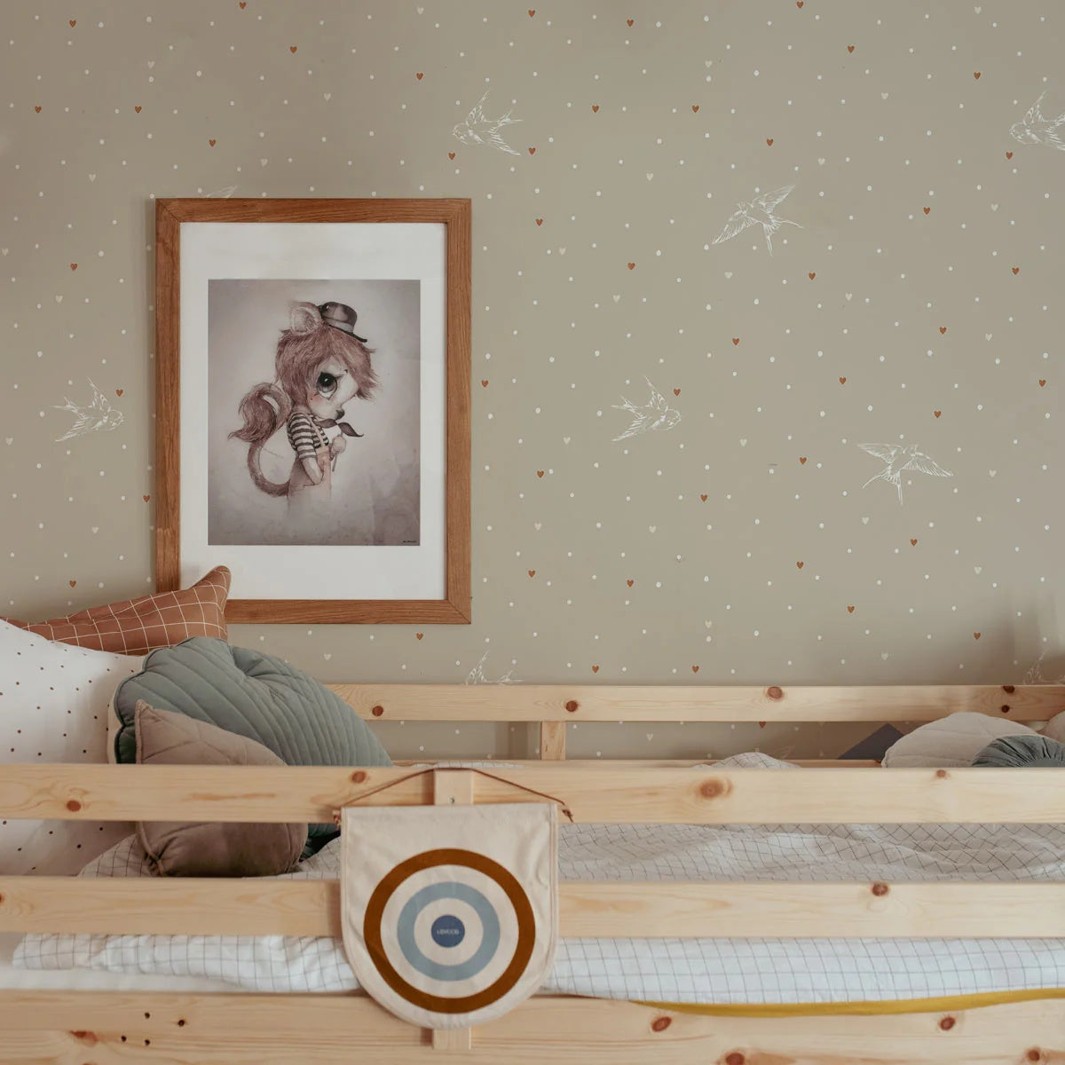 Dekornik Tapete zarte Schwalben beige 50x280cm