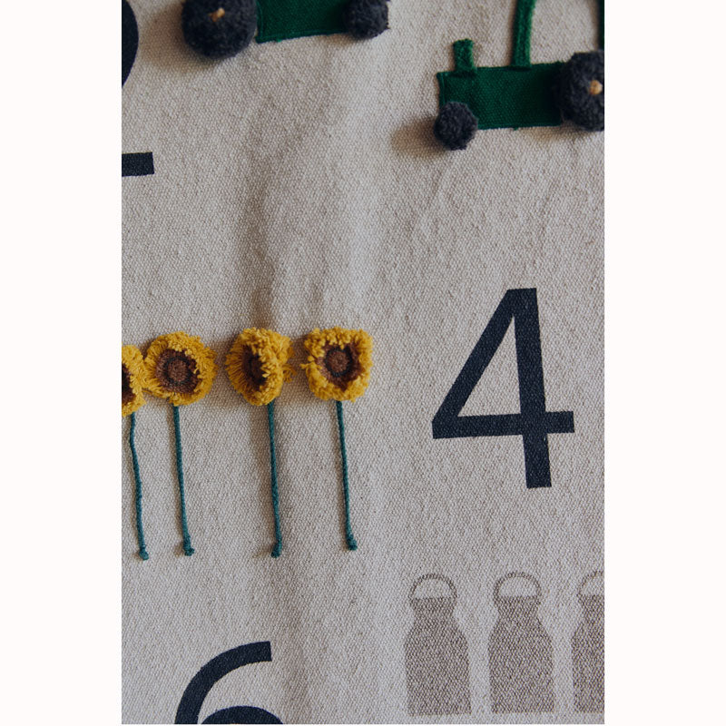Lorena Canals Wandbehang 'Farm Numbers'