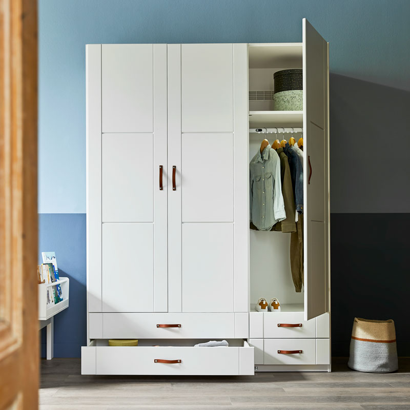 LIFETIME 3-türiger Kleiderschrank mit 4 Schubladen in weiß - 150x201,5cm - Griffe wählbar
