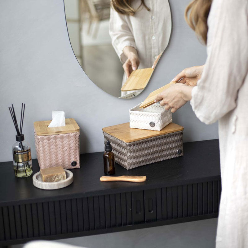 Hier abgebildet in 'champagne' mit Produkten aus der Reihe 'Top Fit Tiny' und 'Top Fit Medium High'