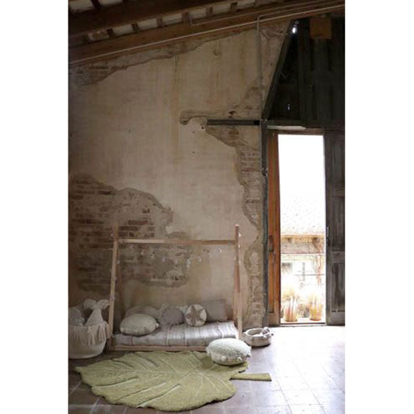 Lorena Canals waschbarer Teppich 'Monstera Leaf' in olive 120x180cm