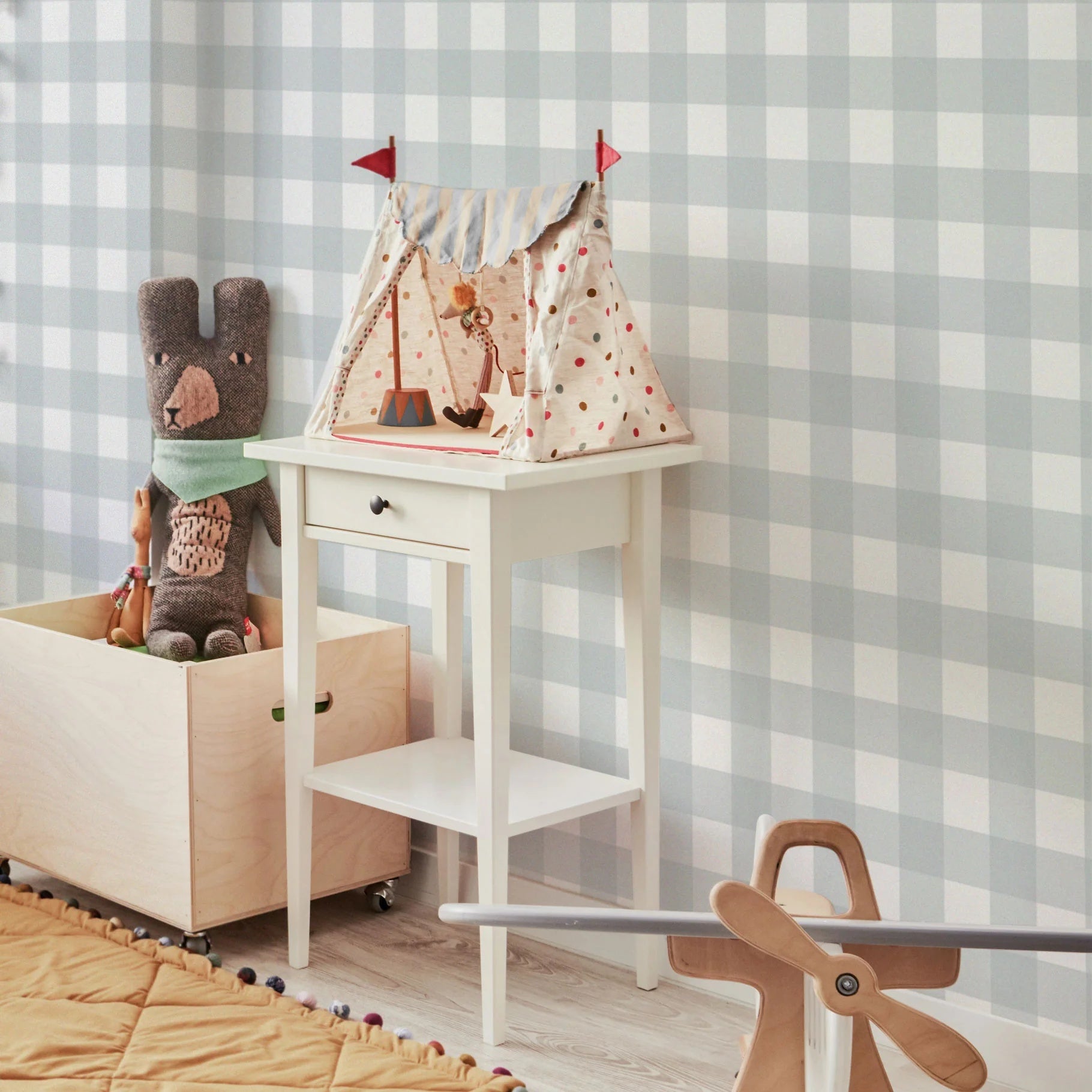 Dekornik Tapete 'Check' große Karos grau 50x280cm