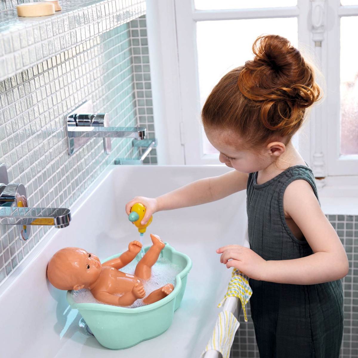 Djeco POMEA Puppen Badewanne