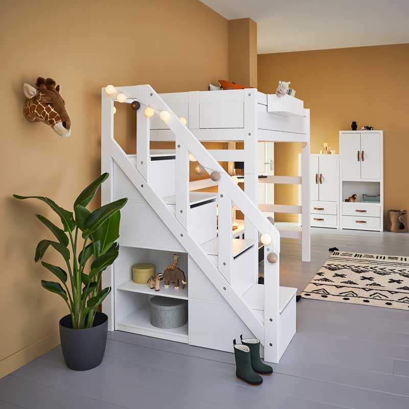 LIFETIME Hochbett mit Treppe, Höhe 177cm in 90x200cm in weiß