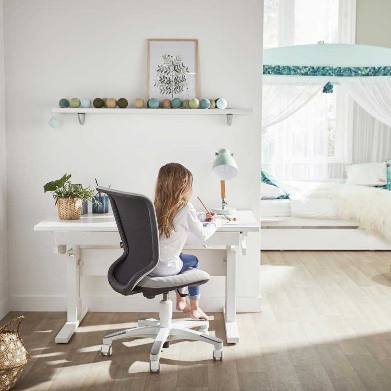 LIFETIME höhenverstellbarer Schreibtisch mit neigbarer Tischplatte in weiß oder white wash - Breite 120cm