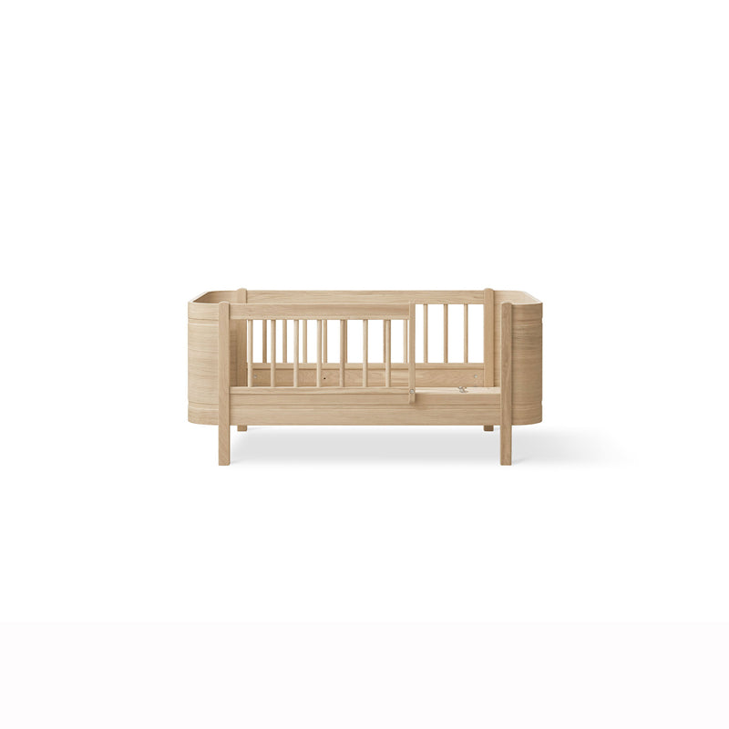 Bett nach Umbau zum Juniorbett