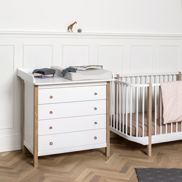 Oliver Furniture Wood Wickelkommode
