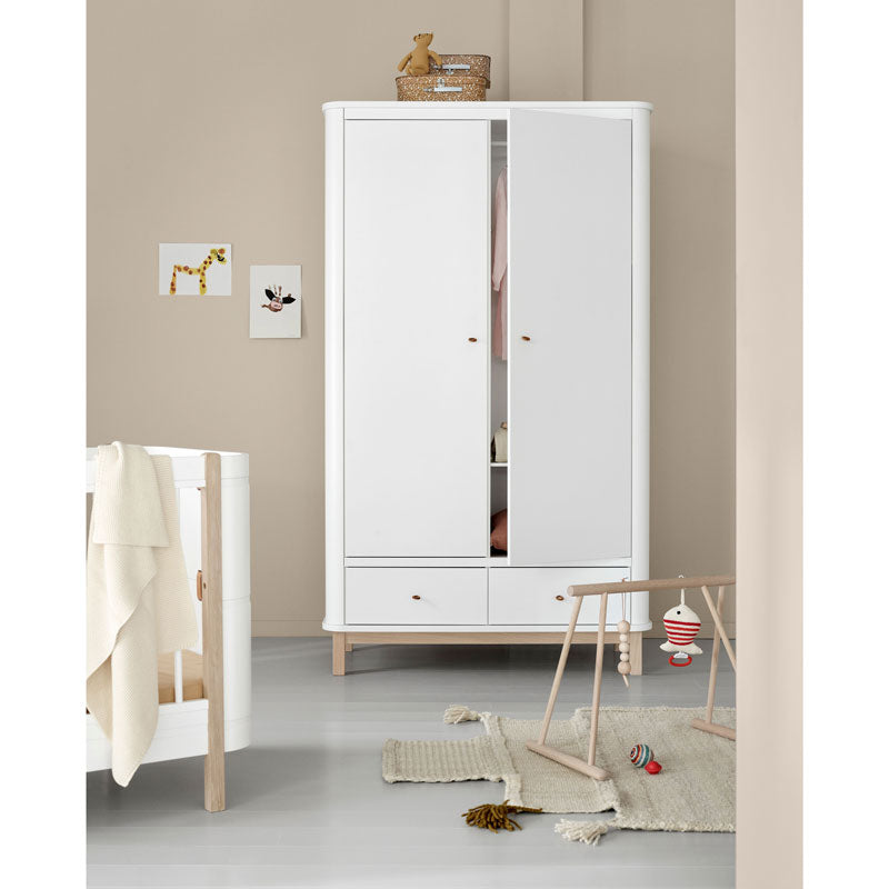 Oliver Furniture Wood Kleiderschrank 2-türig in weiß/Eiche