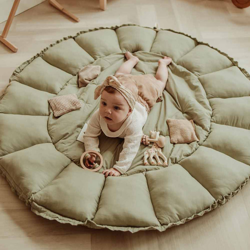 Play&Go 'Bloom' Playmat in 'Meadow Green'