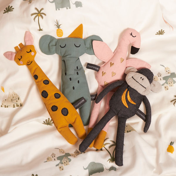 Roommate Stoffpuppe bzw. Kuscheltier Organic 'Giraffe' in Senfgelb ca. H 30cm